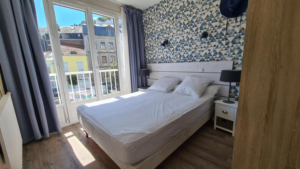 Residence Du Bord De Mer 9 Appartements Avec Une Vraie Vue Mer เลอเทรปอร์ ภายนอก รูปภาพ