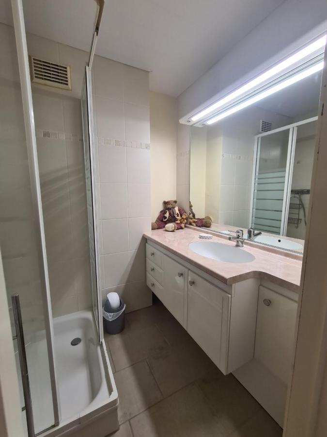 Residence Du Bord De Mer 9 Appartements Avec Une Vraie Vue Mer เลอเทรปอร์ ภายนอก รูปภาพ