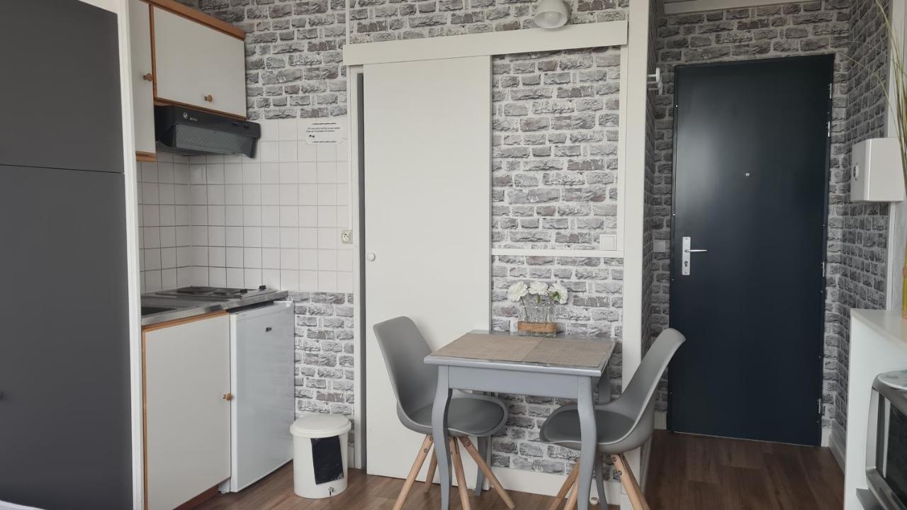 Residence Du Bord De Mer 9 Appartements Avec Une Vraie Vue Mer เลอเทรปอร์ ภายนอก รูปภาพ