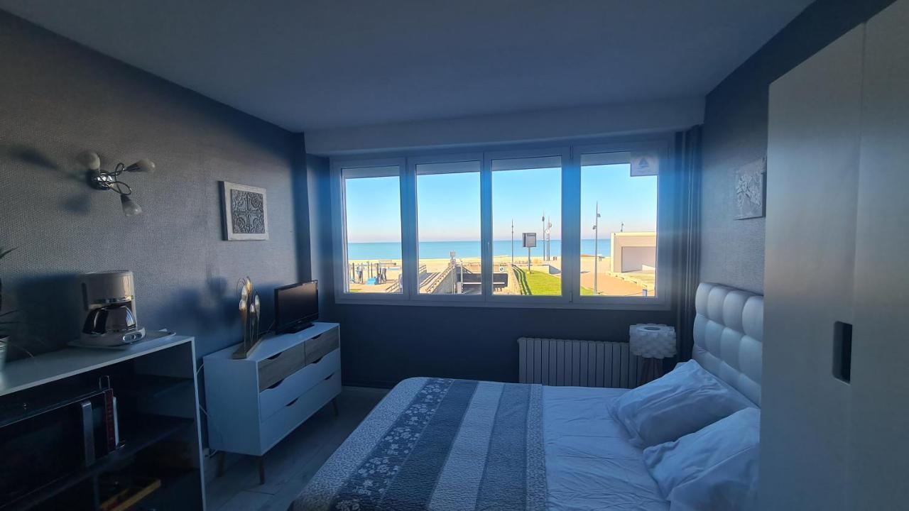 Residence Du Bord De Mer 9 Appartements Avec Une Vraie Vue Mer เลอเทรปอร์ ภายนอก รูปภาพ