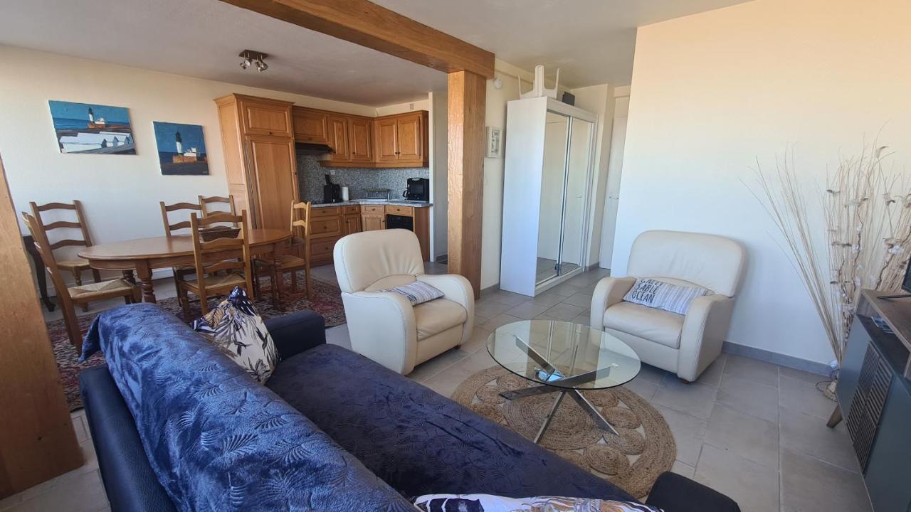 Residence Du Bord De Mer 9 Appartements Avec Une Vraie Vue Mer เลอเทรปอร์ ภายนอก รูปภาพ