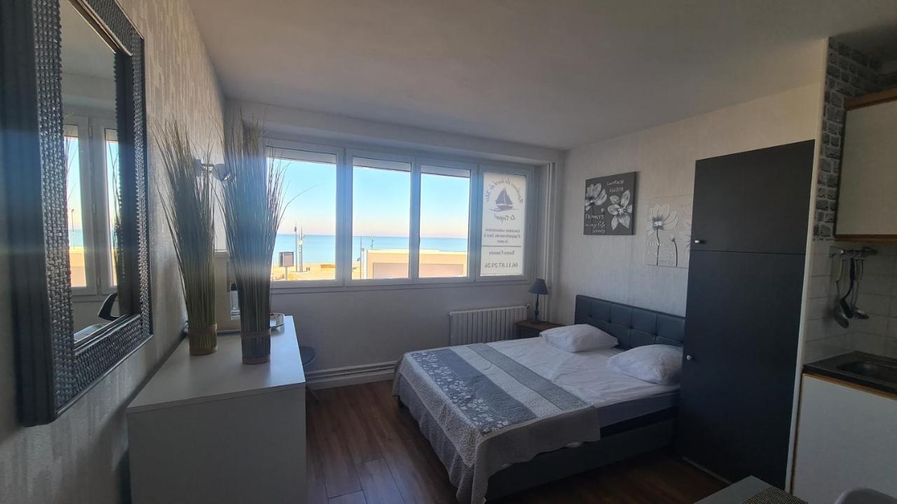 Residence Du Bord De Mer 9 Appartements Avec Une Vraie Vue Mer เลอเทรปอร์ ภายนอก รูปภาพ