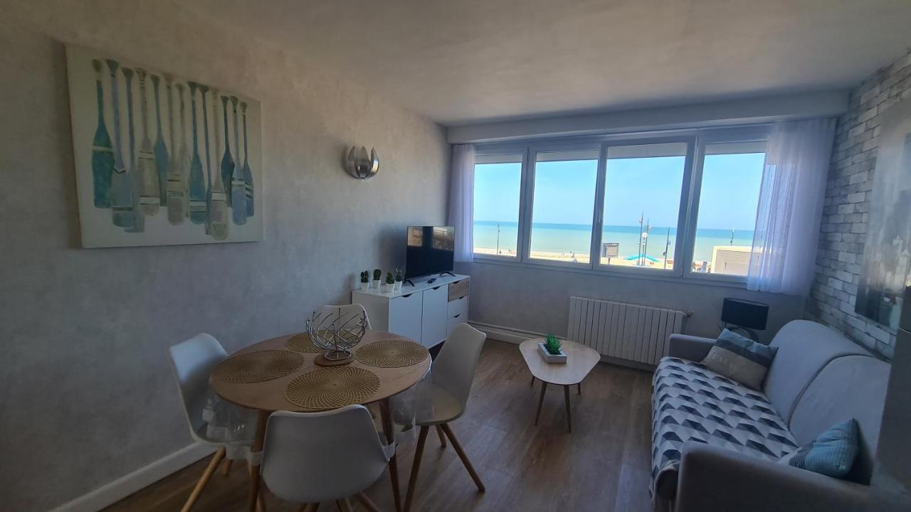 Residence Du Bord De Mer 9 Appartements Avec Une Vraie Vue Mer เลอเทรปอร์ ภายนอก รูปภาพ