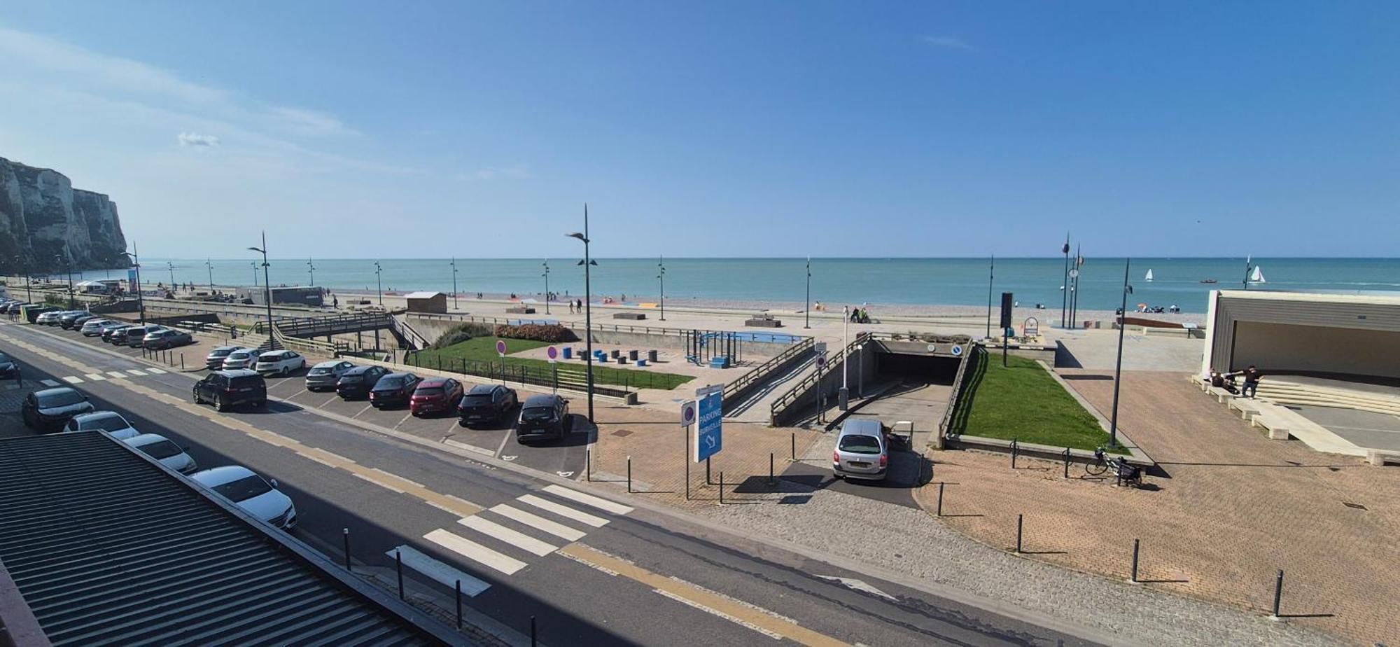 Residence Du Bord De Mer 9 Appartements Avec Une Vraie Vue Mer เลอเทรปอร์ ภายนอก รูปภาพ